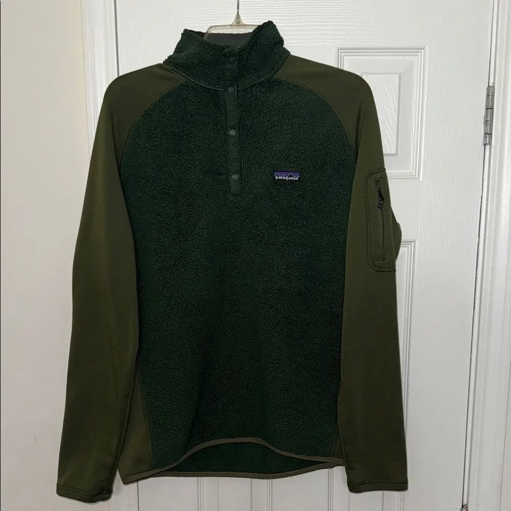 Patagonia Men's Olive Green Fleece Pullover